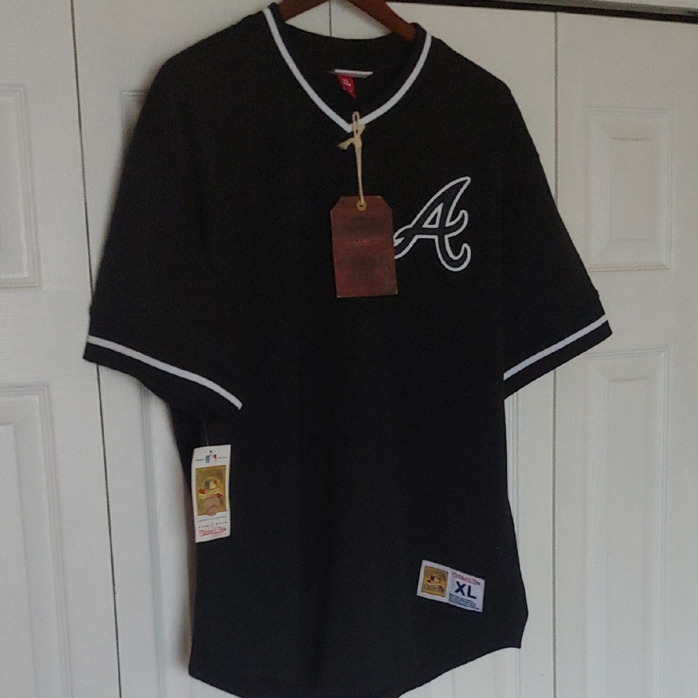 Mitchell & Ness Black Braves Jersey V-Neck